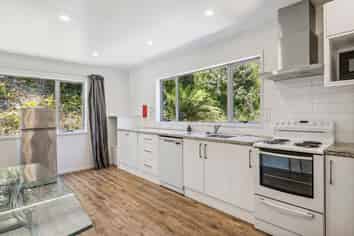 16B Cosy Dell Road, North Dunedin