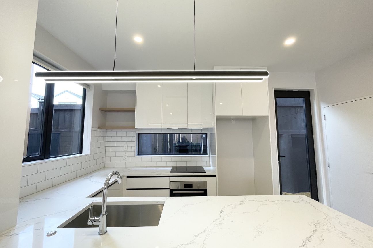 44E Sylvan Crescent, - Widok 4
