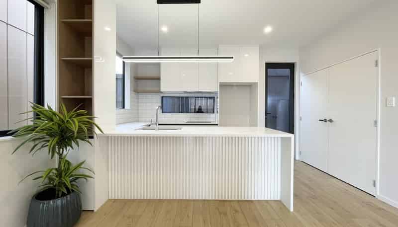 44E Sylvan Crescent, Te Atatu South