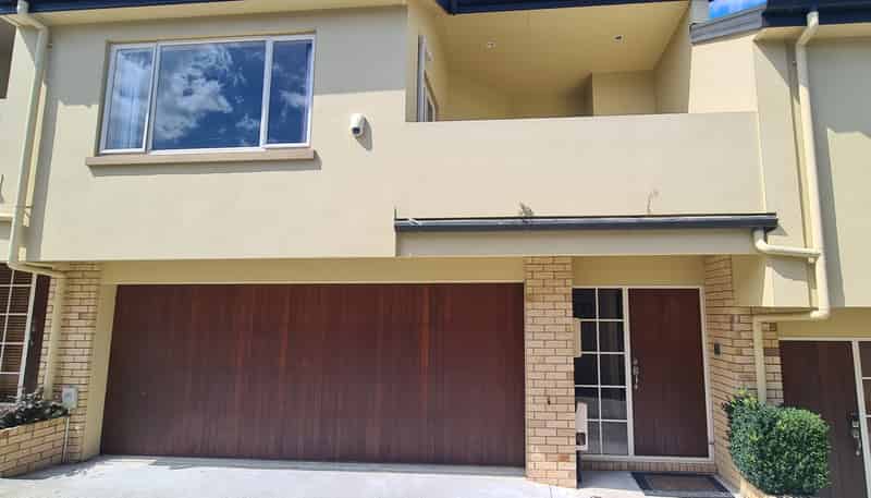 15b Manning Street, Glenview