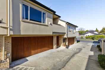 15B Manning Street, Hamilton Central