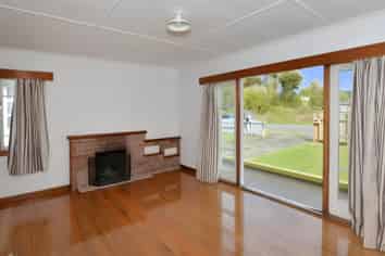 35 West End Avenue, Woodhill