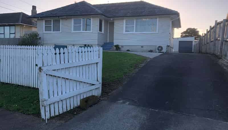 7 Haddon Street, Mangere East