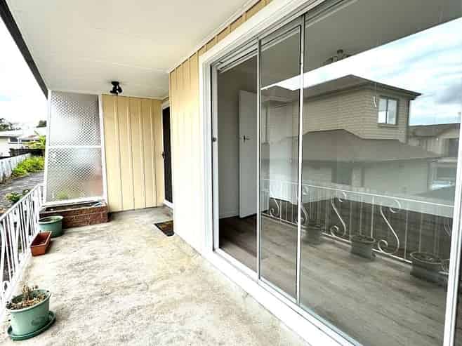 2/78 Stamford Park Road, Mount Roskill