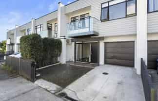 24 Moho Lane, Takanini