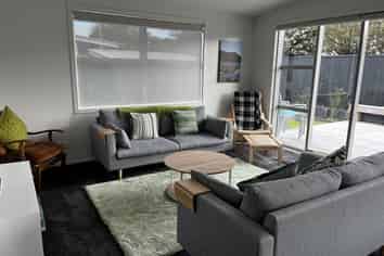 28B Lytton Street, Glenholme