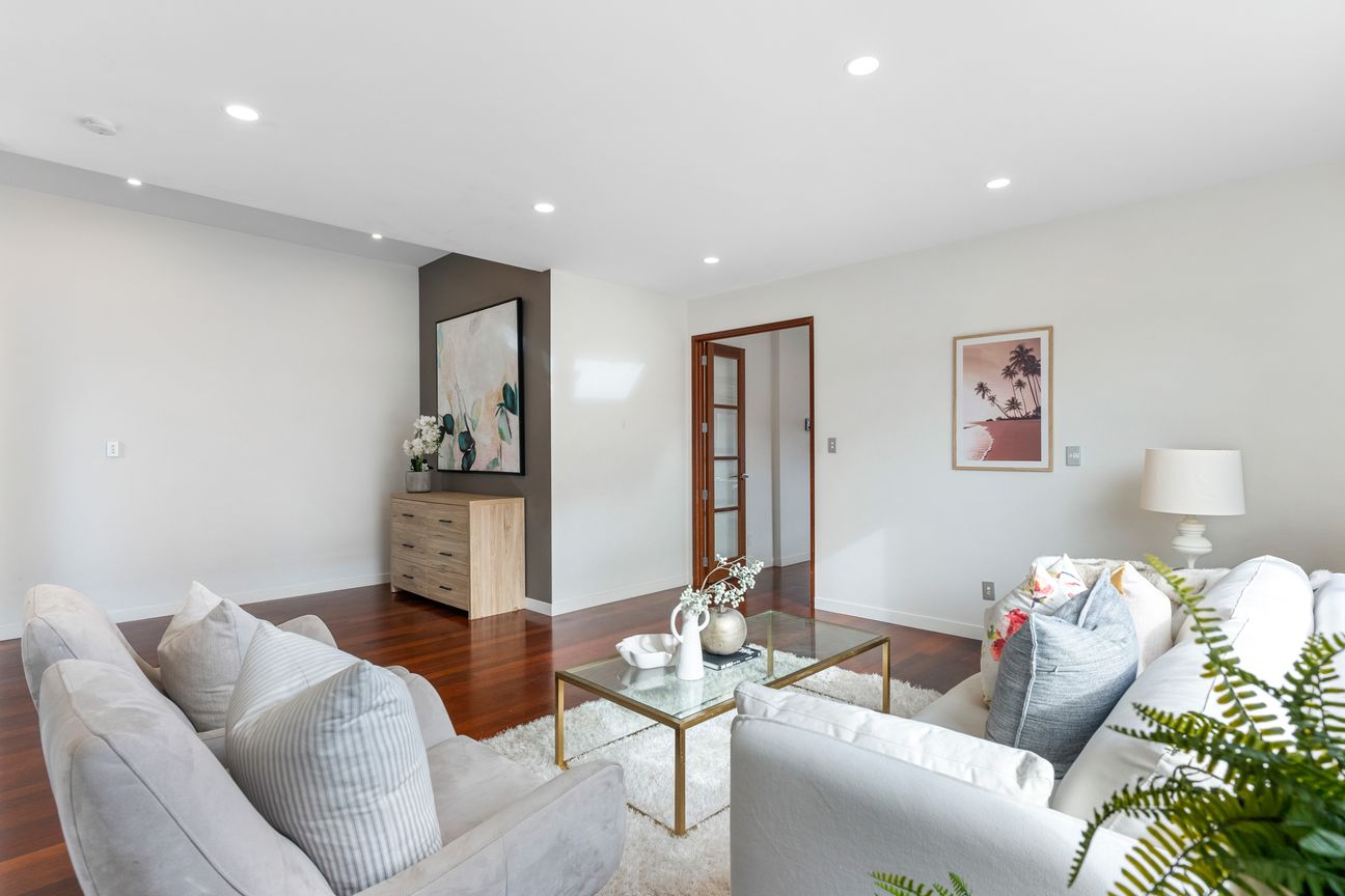 Silverdale 6 bed, 3 bath price dropped! - Ansicht 4