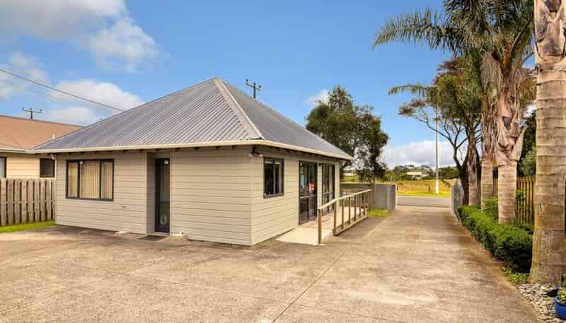 A/183 Hobsonville Road, Hobsonville