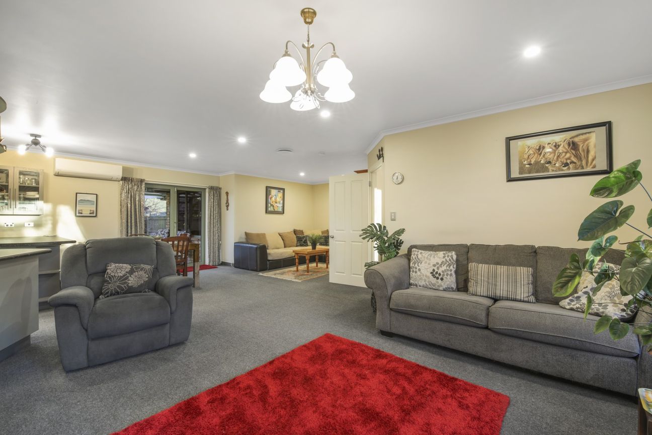 Practical Family Living in Redwoodtown - Ansicht 4