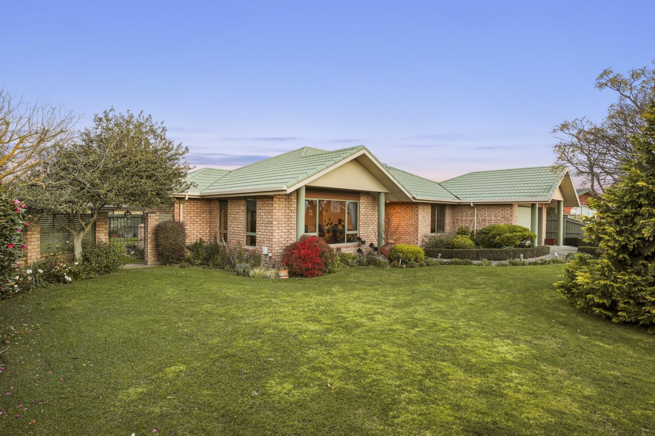Practical Family Living in Redwoodtown - Ansicht 2