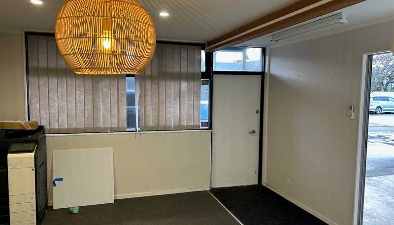  1/65 Nelson Street, Petone