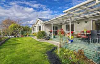 12 Ireland Road, Waipawa
