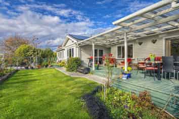12 Ireland Road, Waipawa