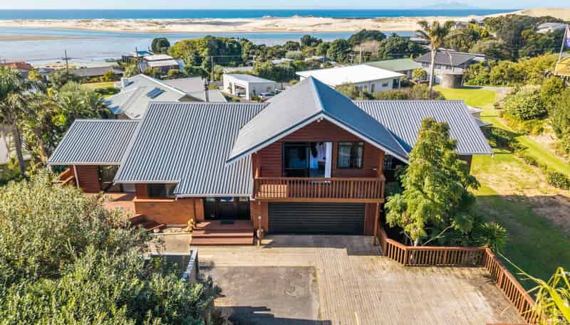 21 Devon Street, Mangawhai Heads