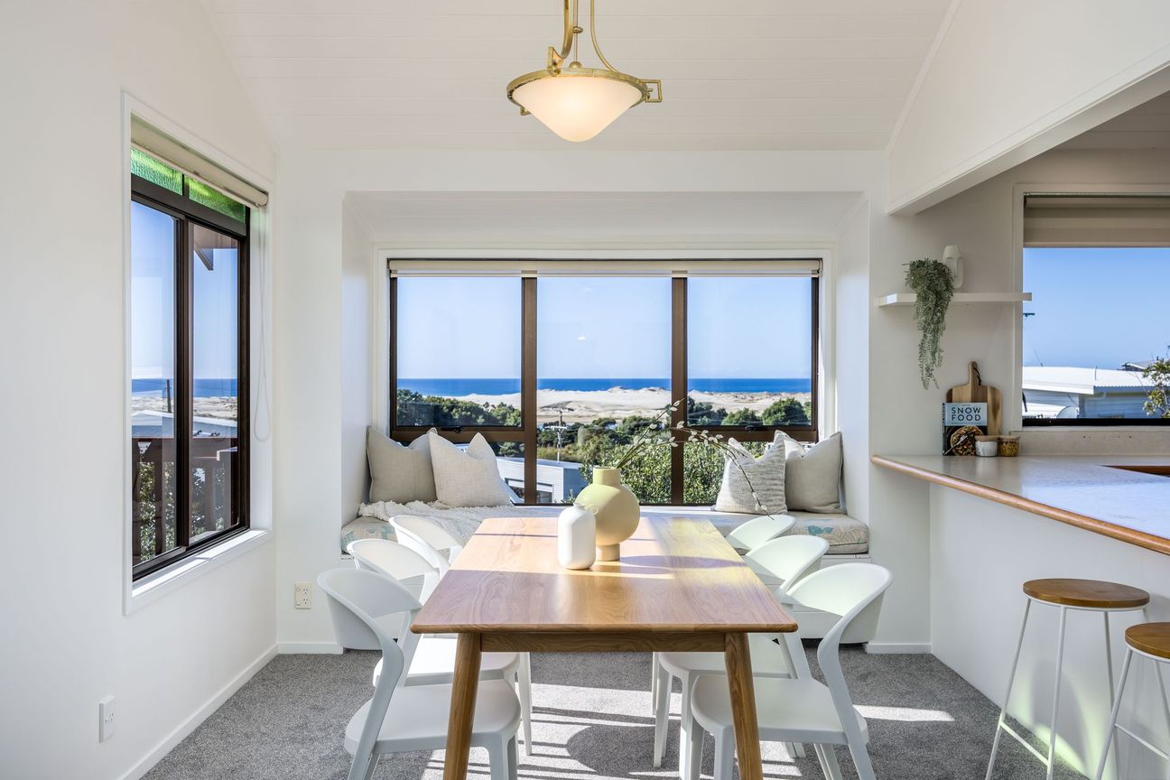 Estuary Views, Selling $501k below CV! - Aanzicht 2