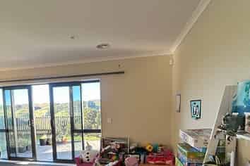 10 Bickerton Rise, Churton Park