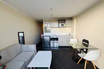 402/72 Nelson Street, Auckland Airport