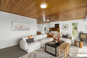 1/3  Garadice Road, Rothesay Bay