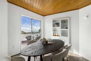 1/3  Garadice Road, Rothesay Bay