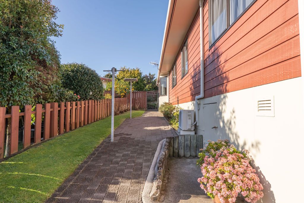 There is no place like home - on Winwood Way - Ansicht 5