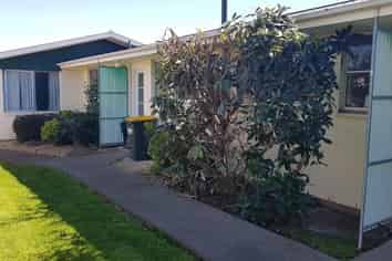3/4 Douglas Street, Lincoln