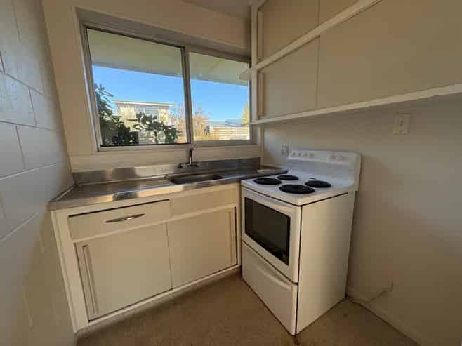 3/4 Douglas Street, Lincoln