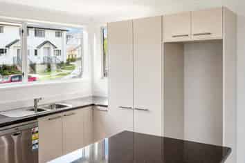 43 Packspur Drive, Flat Bush