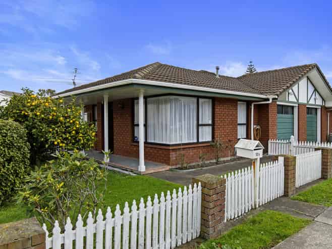 2/12 Birch Street, Hutt Central