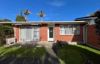 unit 4/28 Coronation Road, Epsom