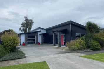 6 Chestnut Close, Kelvin Grove