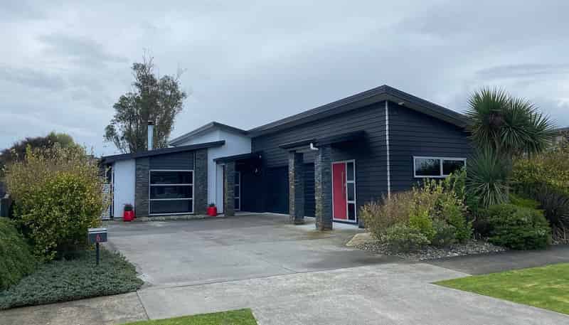 6 Chestnut Close, Kelvin Grove