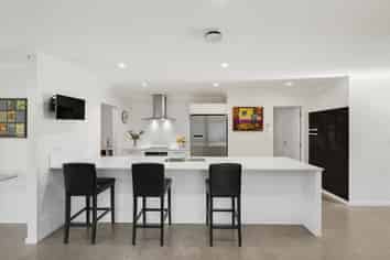 9 Percy Berry Place, Havelock North