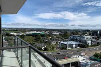 708/9-17 Byron Avenue, Takapuna