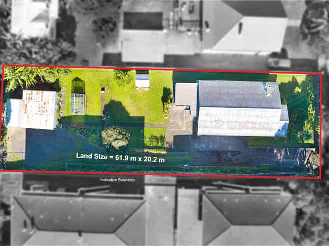 24 Fowlds Avenue, Sandringham