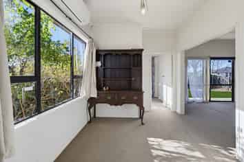 1000 Williams Street, Mahora