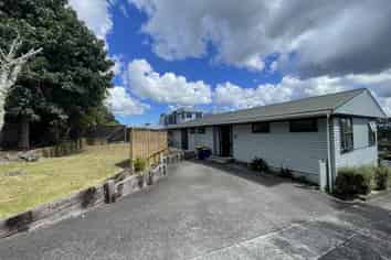 13 Newhaven Terrace, Mairangi Bay