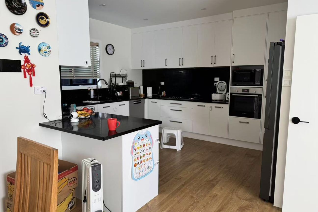 Discover Your Dream Family Home in Beautiful Mairangi Bay! - Więcej