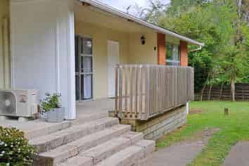 15B Windsor Street, Springfield