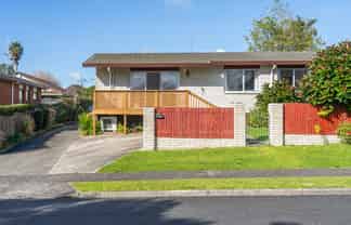 12 Forrester Drive, Welcome Bay