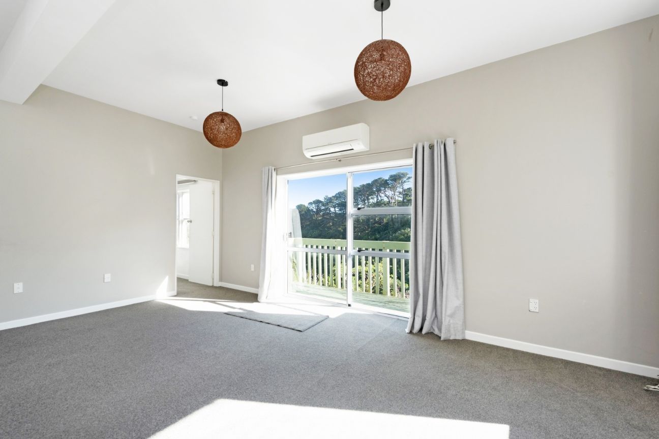 Three bedrooms, Hataitai - Vista 3