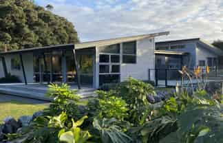 694 Ngunguru Road, Glenbervie
