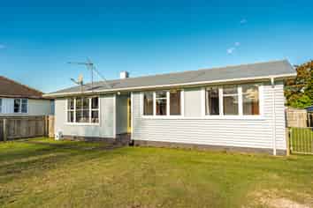 Manawatu / Whanganui - Address withheld