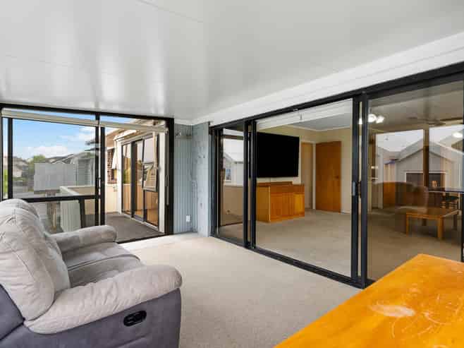2/18 Abercrombie Street, Howick