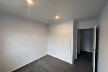 2/56 Olliviers Road, Phillipstown