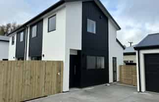 2/56 Olliviers Road, Phillipstown