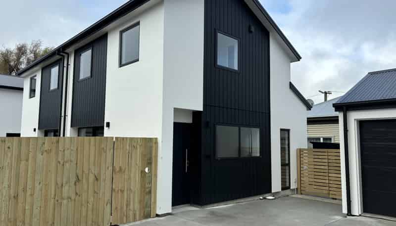 2/56 Olliviers Road, Phillipstown
