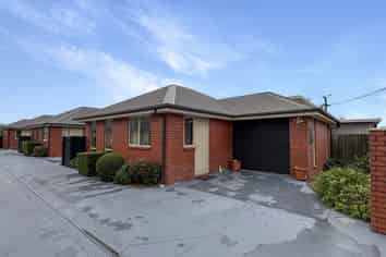 4A Railway Terrace, Templeton