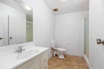 33/241 Hinemoa Street, Birkenhead