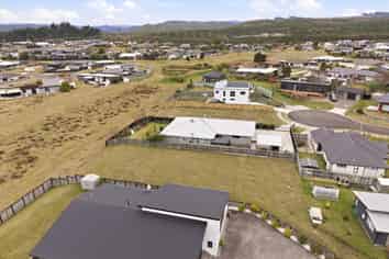 12 Komahimahi Way, Motuoapa
