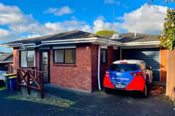 2/3195 Great North Road, New Lynn